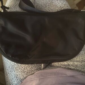 Vera Bradley Elegant Black Bag
